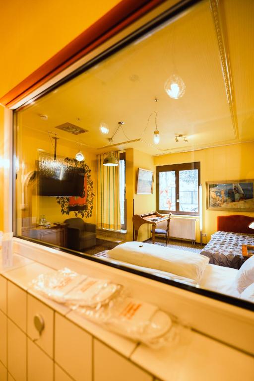 Postel nebo postele na pokoji v ubytování Design Hotel Euskirchen