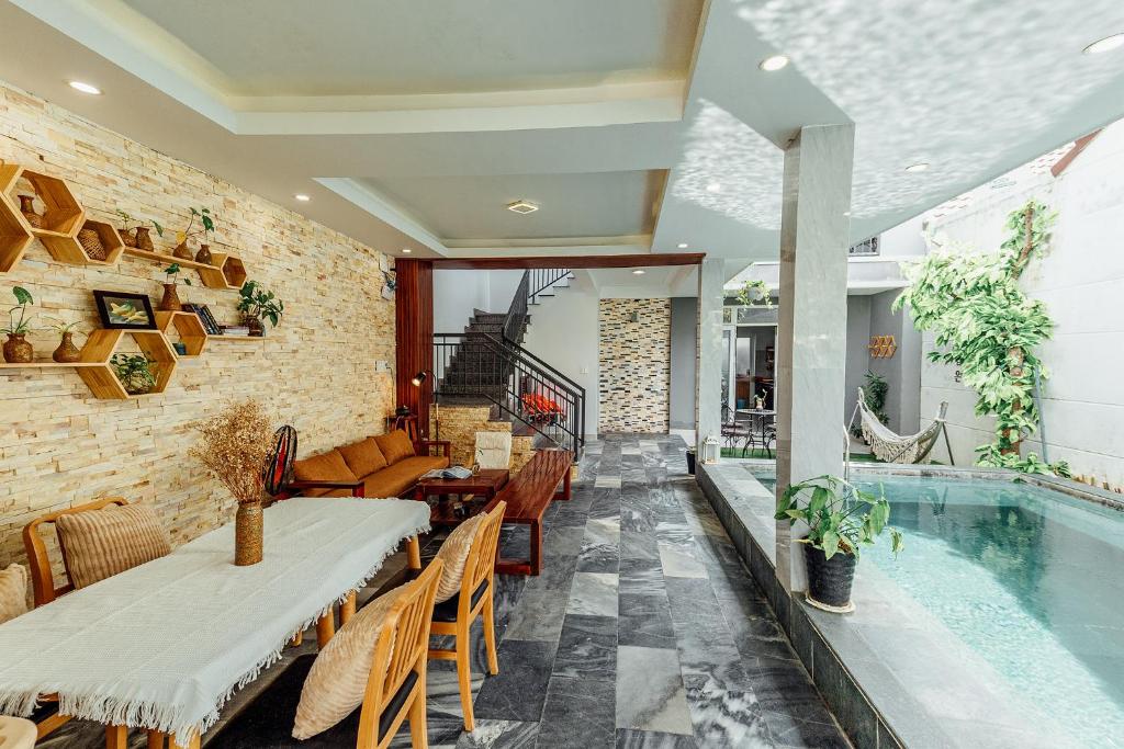 Hero's House Biệt Thự 300m2, Nguyên Căn 5 phòng ngủ,có hồ bơi riêng và BBQ