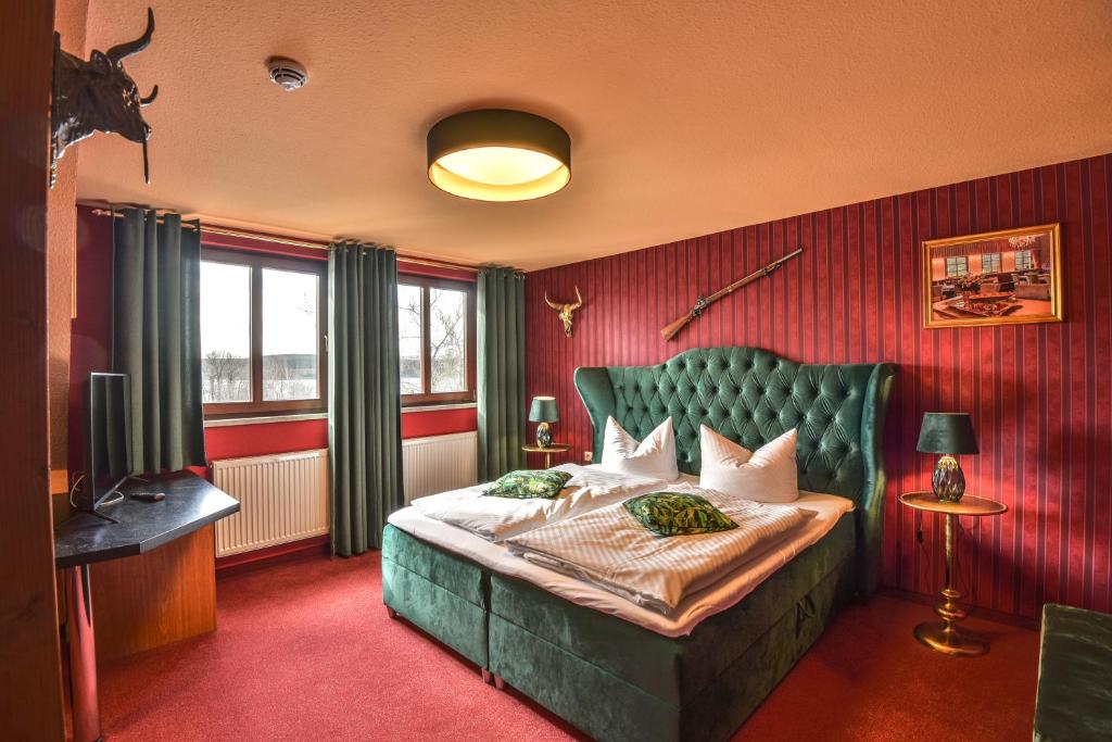Voodi või voodid majutusasutuse Riverdam Boutique Hotel toas