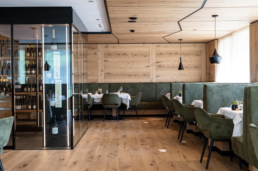 Posezení v ubytování Alpine Nature Hotel Stoll