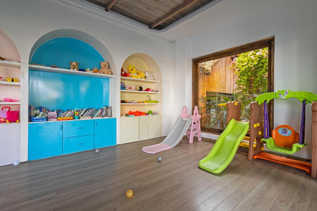 Dětský klub v ubytování Stelia Beach Resort