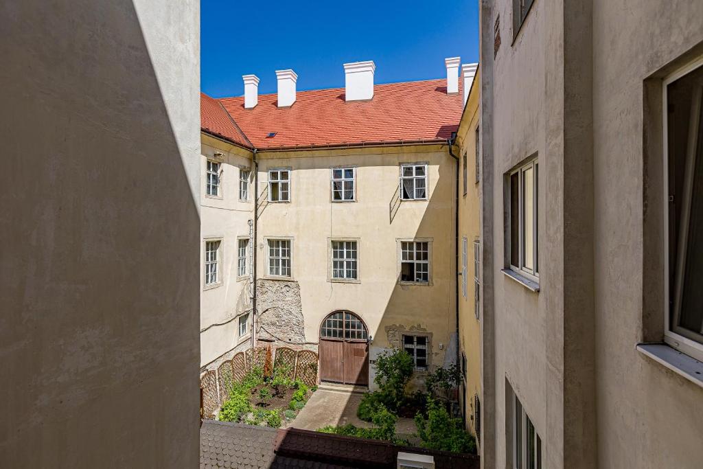 Best View Apartments - 