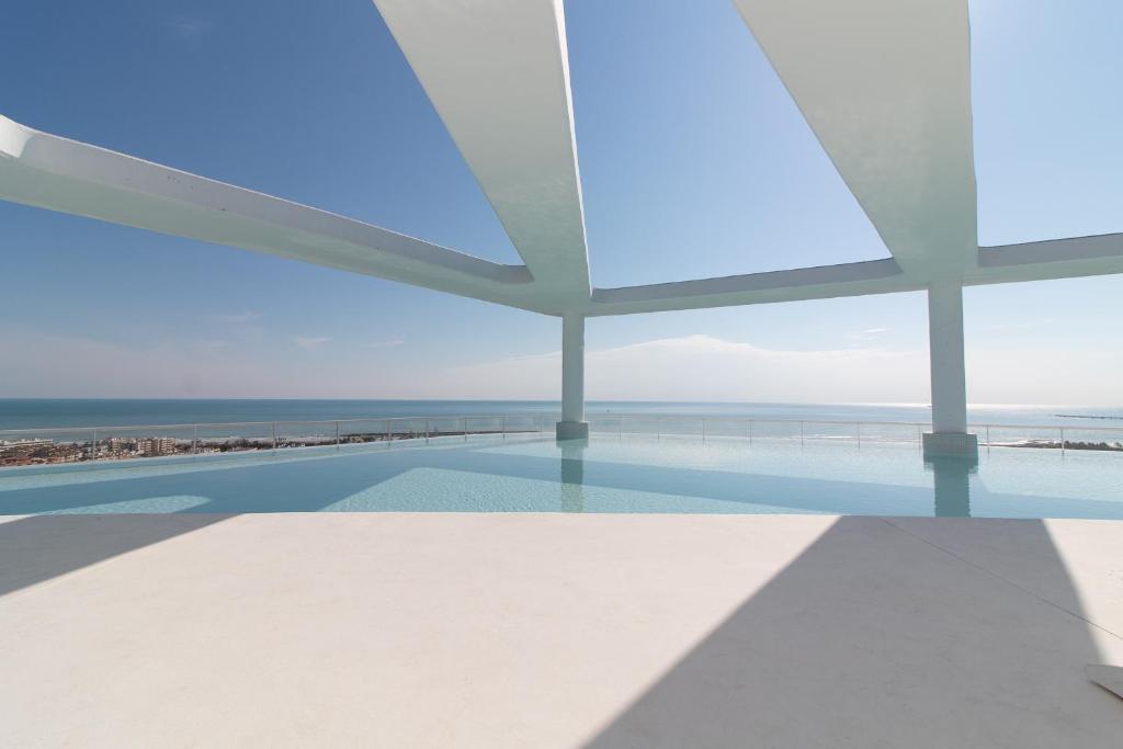 Global Properties, Apartamento con terraza y vistas a la ...