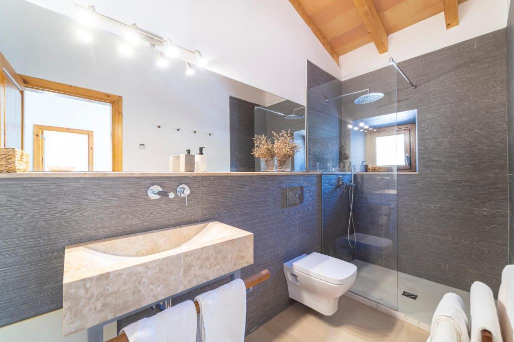 Koupelna v ubytování Finca Boutique Can Regalat