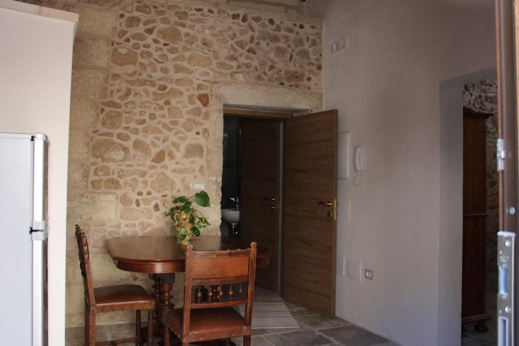La Casetta di Nonna Elena - Camera Doppia Con Balcone