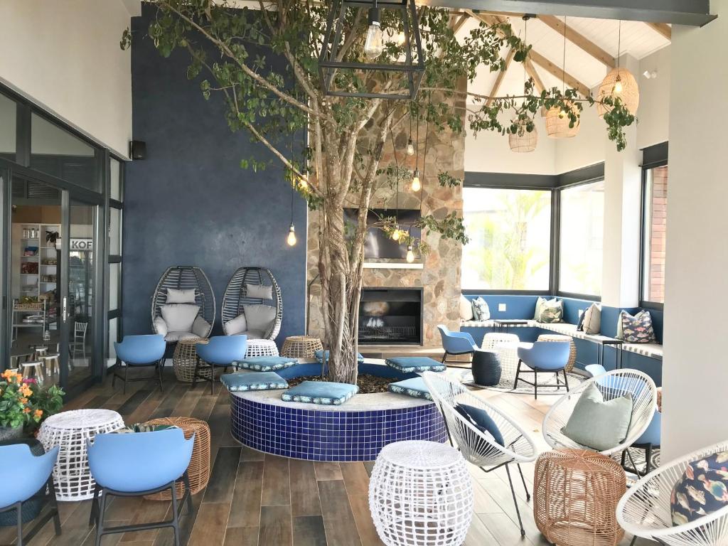 Posezení v ubytování Ballito Hills - Ocean View, Queen Bed & Free Wi-Fi