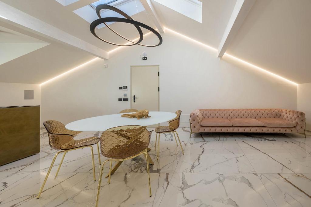 Posedenie v ubytovaní App 301 Palazzo Cavour