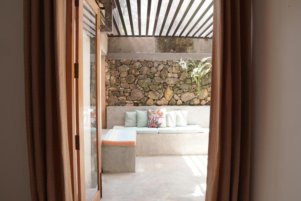 The Secret Guesthouse - 5