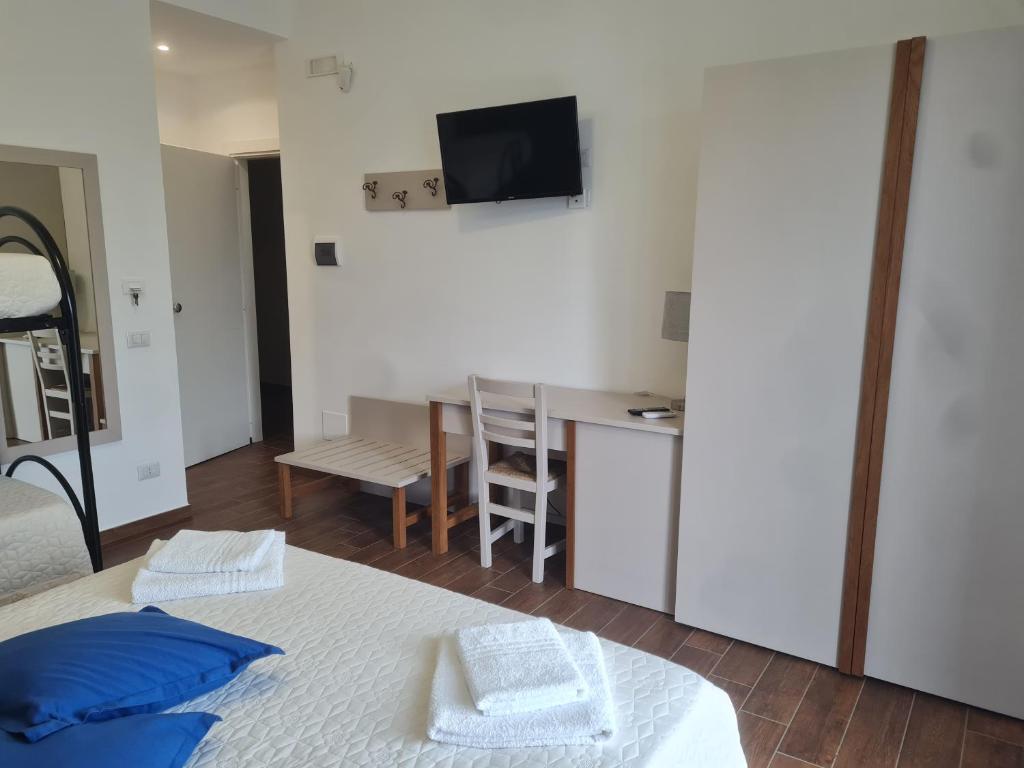 Stella Marina Paestum - Vierpersoonskamer Met Eigen Badkamer