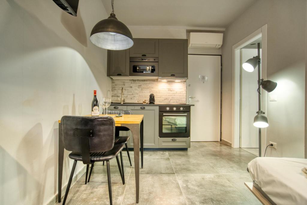 Italianflat - Angolino dei navigli - Double Room With Private Bathroom