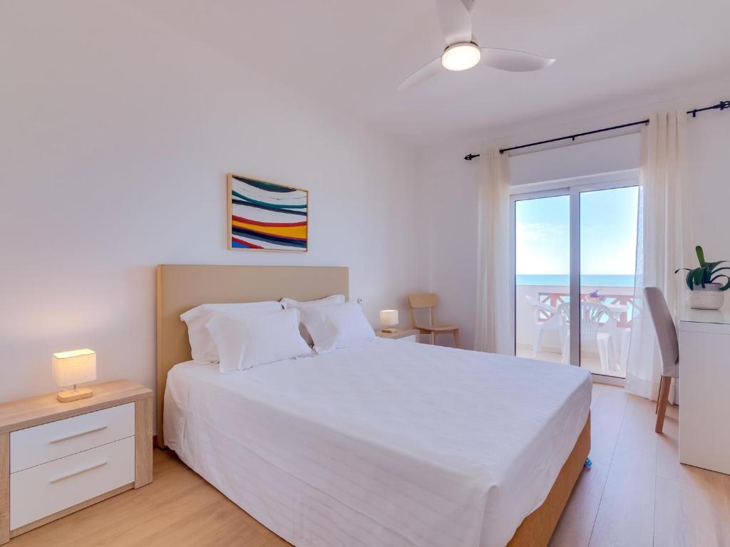AL - Apartamento Girassol Beach Front Quarteira
