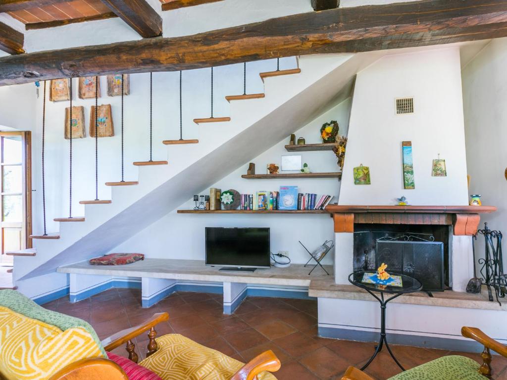 Część wypoczynkowa w obiekcie Holiday Home Il Fienile by Interhome