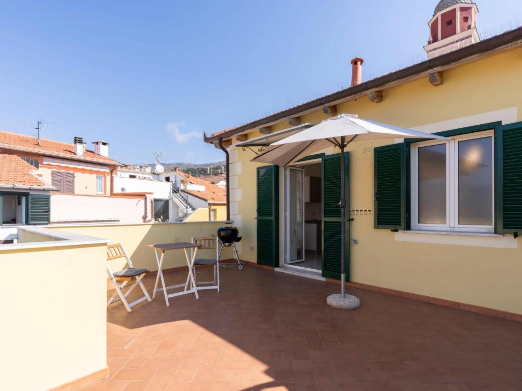 Balkon lub taras w obiekcie Apartment Rosmarino by Interhome