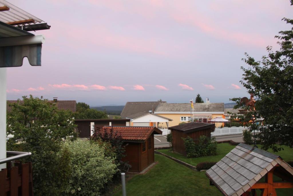 a view of the backyard of a house at Ferienwohnung Butz in Lottstetten