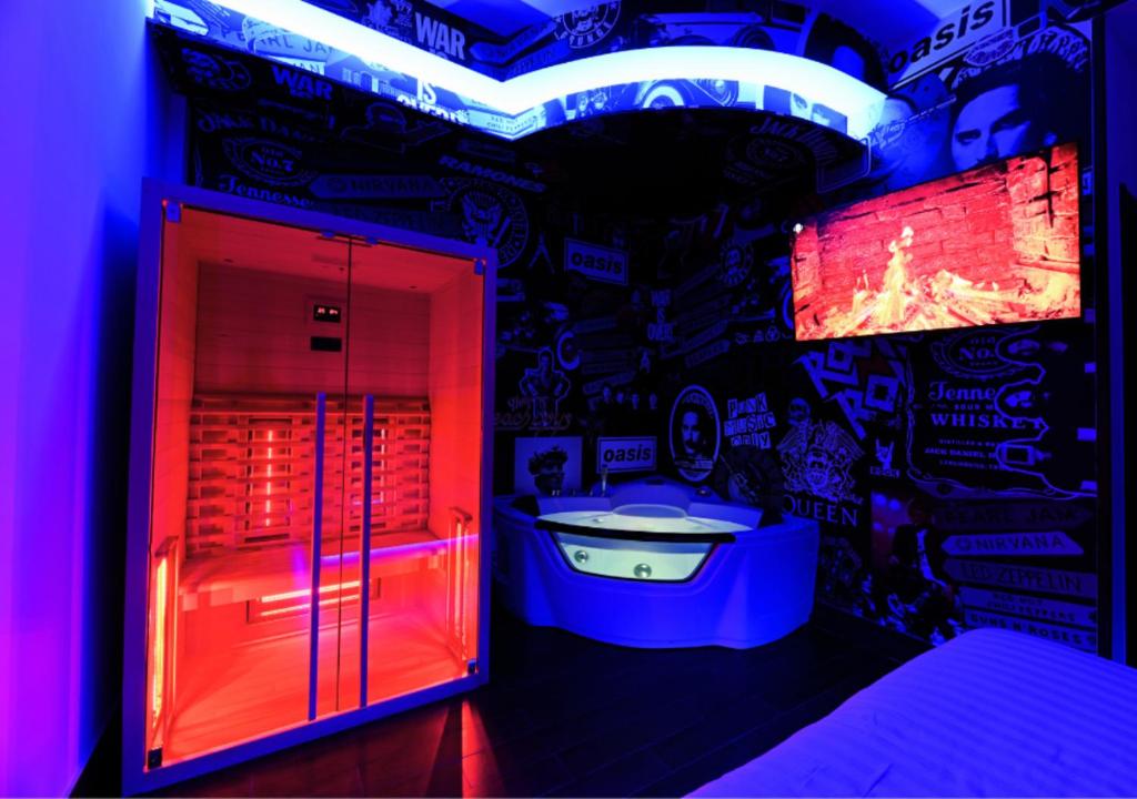 ARTEMIDE "Fiore Club" B&B SUITE SPA