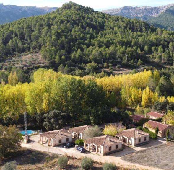 an aerial view of a house in a mountain at Casas rurales amable- yeste in Cortijo Prados