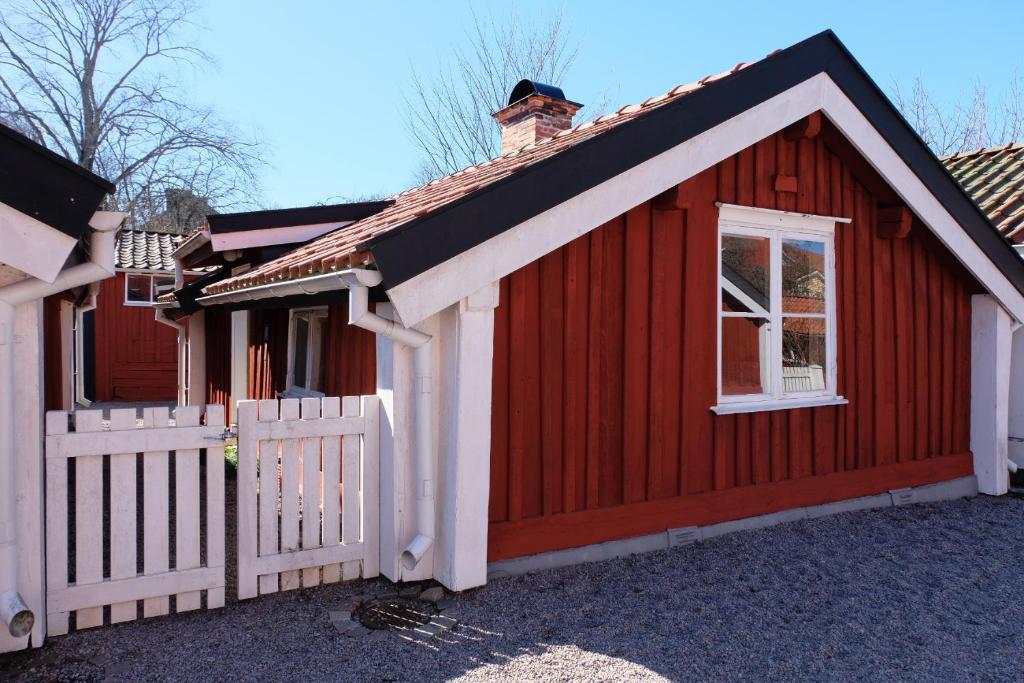 Båtsmansstugorna - Double Room With Shared Bathroom