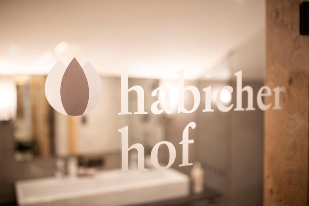 Postel nebo postele na pokoji v ubytování Hotel habicher hof 4-Sterne-Superior