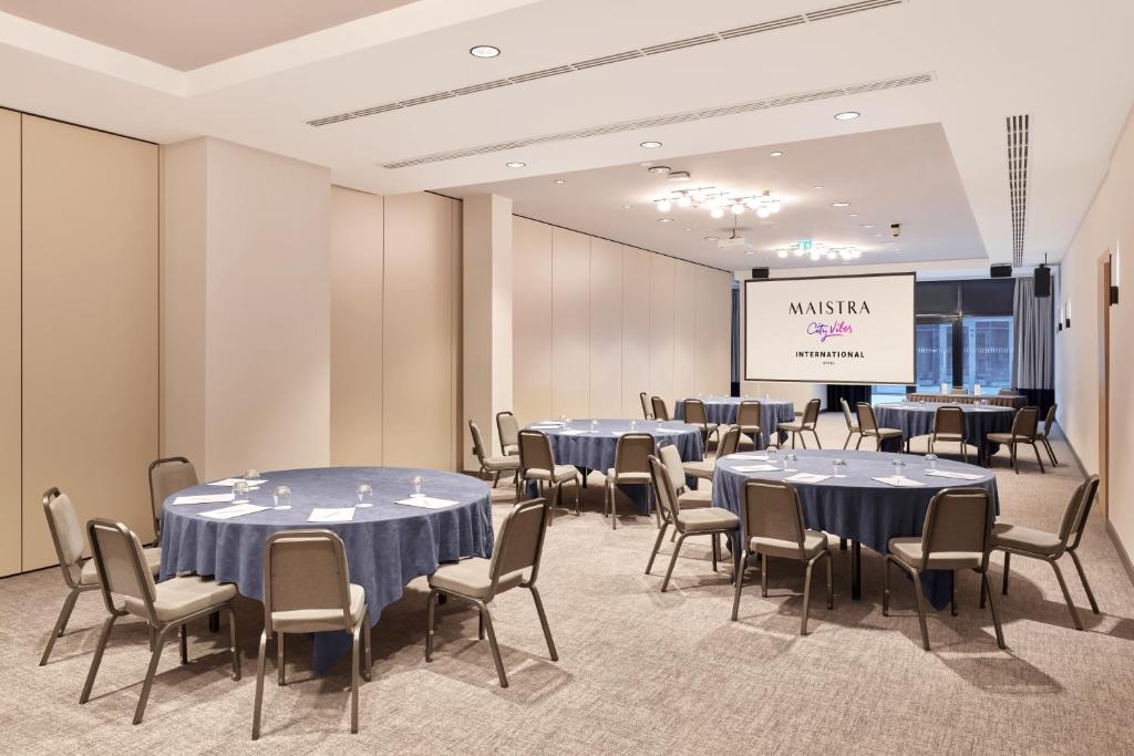 Hotel International by Maistra City Vibes - Resim 24