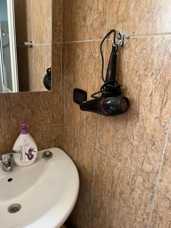 Koupelna v ubytování Villa Roel 2 -apartments near the beach Vlore