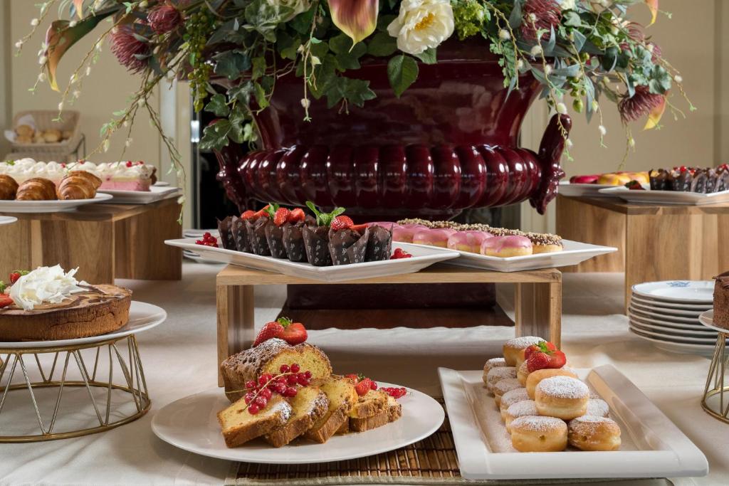 National Hotel - Resim 18