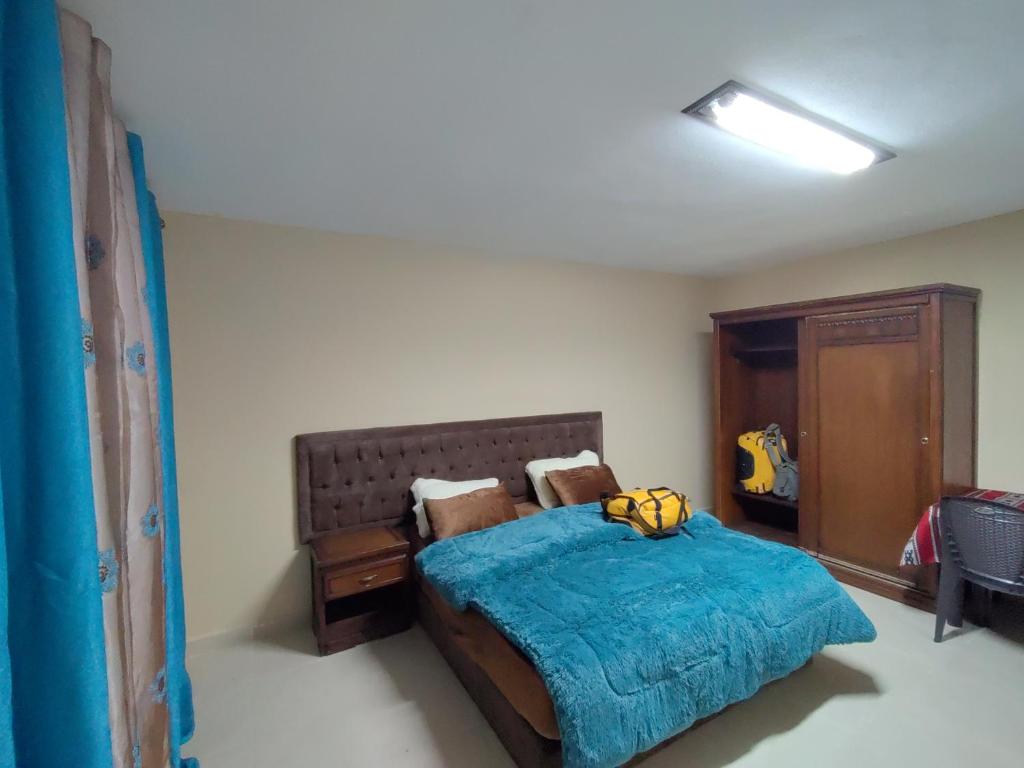 Postel nebo postele na pokoji v ubytování Sail Alhasa Tourist Resort-Tafila
