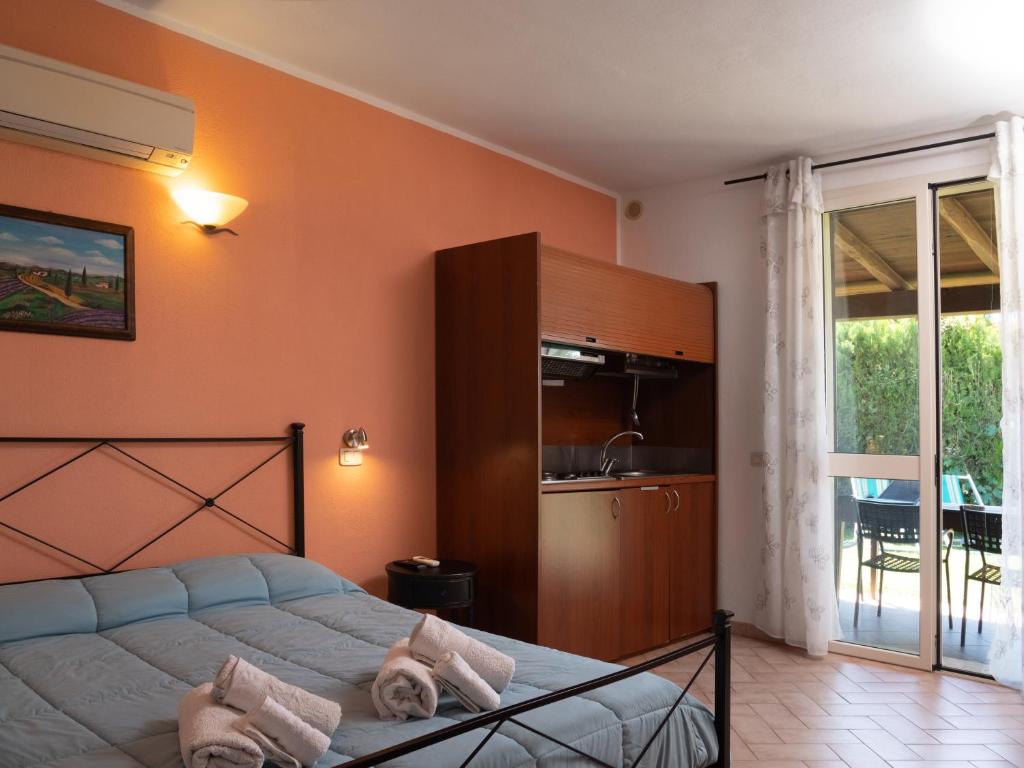 A kitchen or kitchenette at Agriturismo Al Girasole