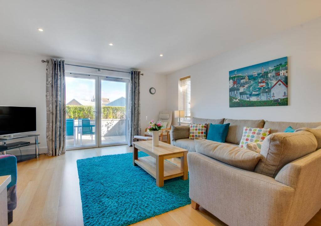 Apartment 8 The Monterey, Porthleven, UK