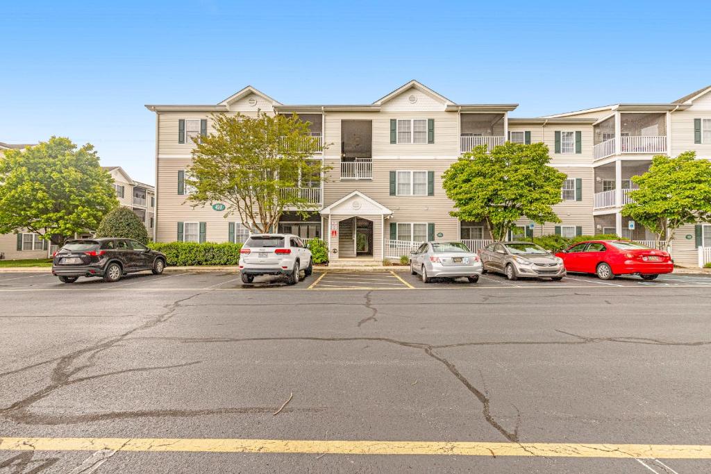 Fotografie z fotogalerie ubytování Creekwood - 400 Cascade Ln Unit# 418 v destinaci Rehoboth Beach
