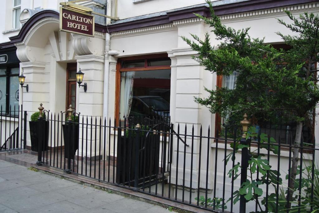 Carlton Hotel - Resim 7