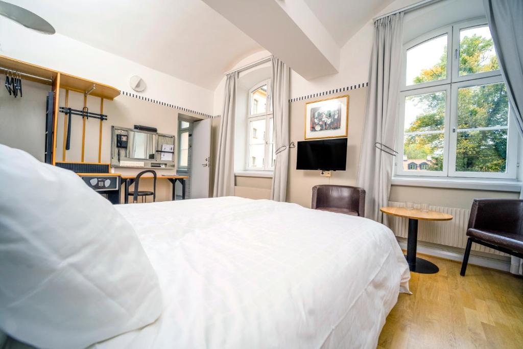 Långholmen Hotell - Resim 1