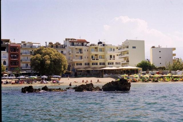 Gallery image of Nea Elena Apartments in Chania