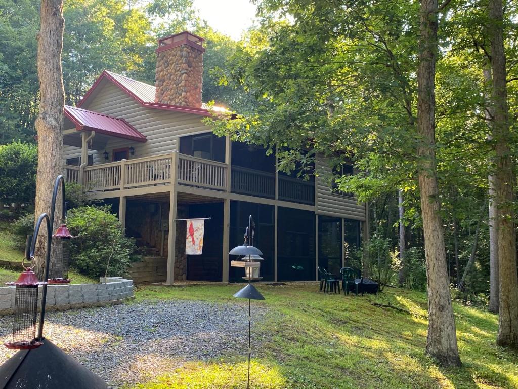 Serenity Creek Cuddleup, Copperhill (updated prices 2024)