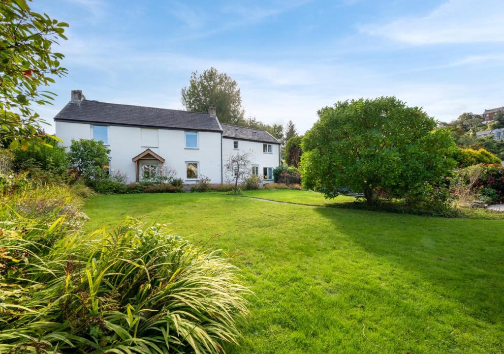 Jewel Cottage, (updated prices 2024)