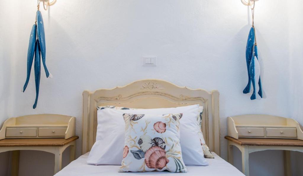 Posteľ alebo postele v izbe v ubytovaní Grand Villa With Sea View And Private Pool Up To 8 Persons Apv Golden Beach Paros