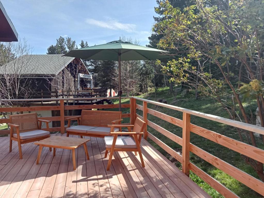 Balkon lub taras w obiekcie Chalet de montagne