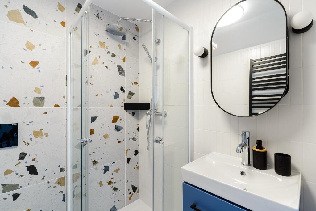 Kúpeľňa v ubytovaní Zoliborz P&O Serviced Apartments