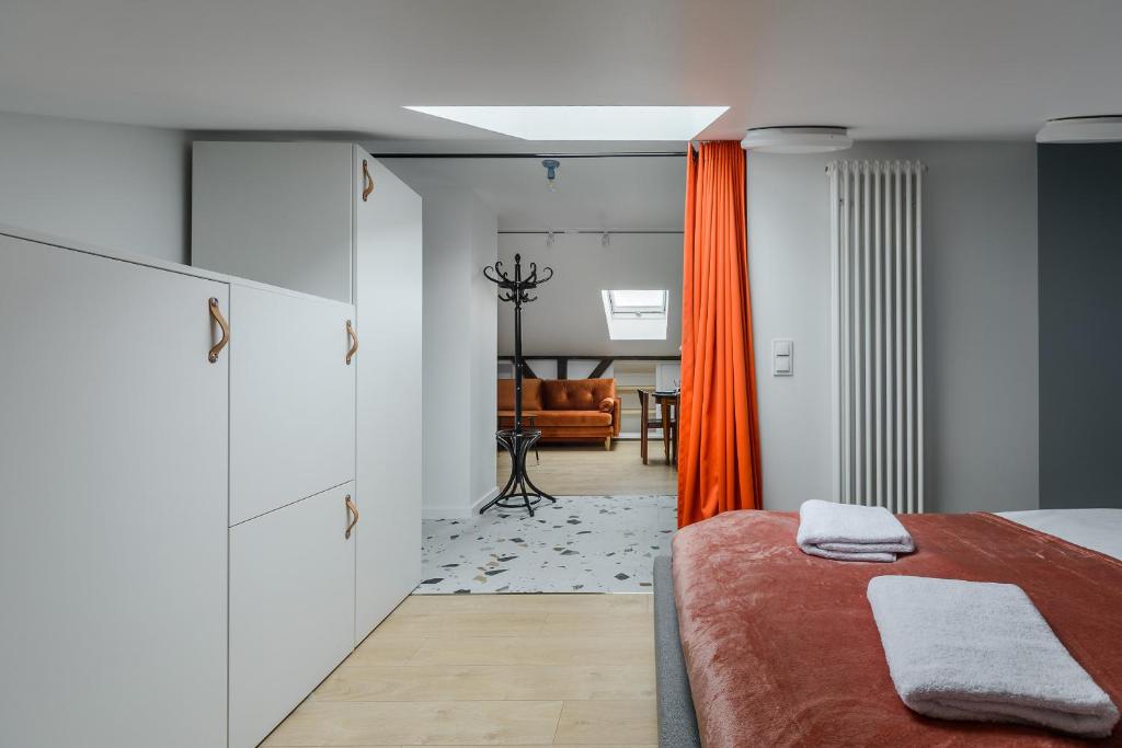 Posteľ alebo postele v izbe v ubytovaní Zoliborz P&O Serviced Apartments