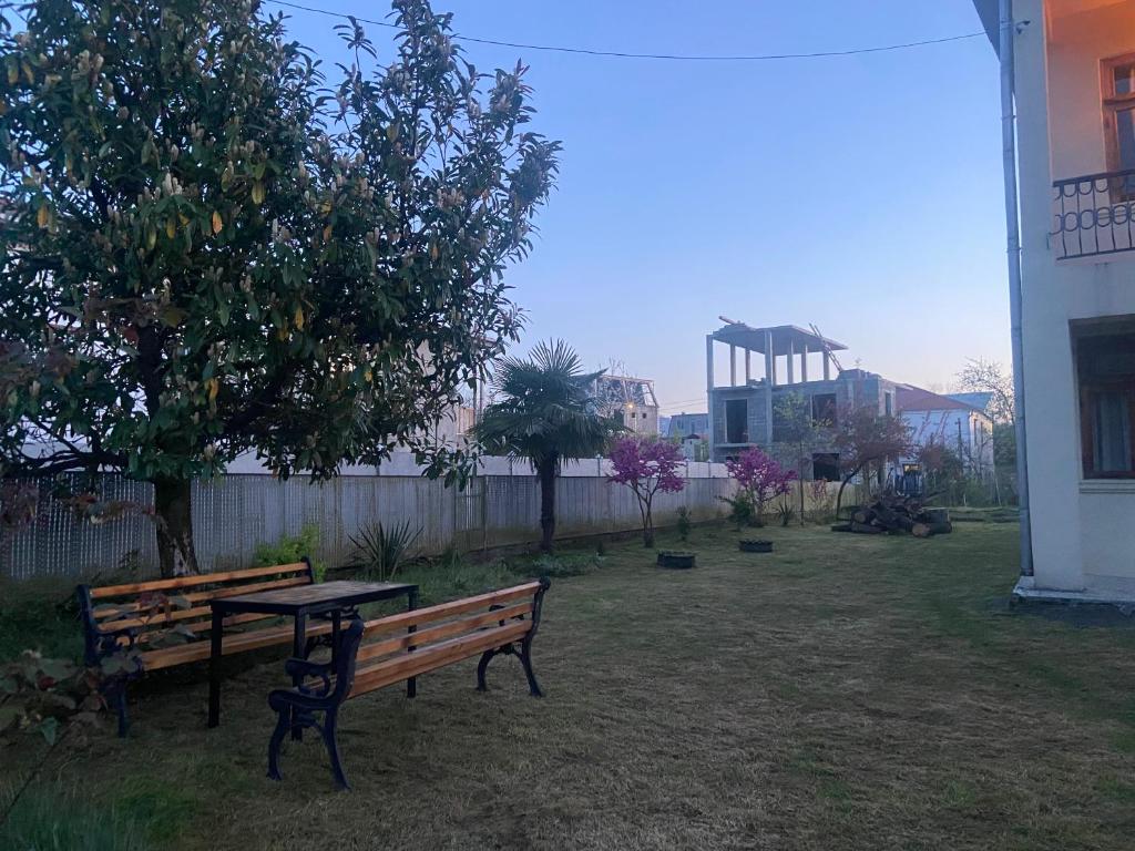 Zahrada ubytování Luka Family Guest House