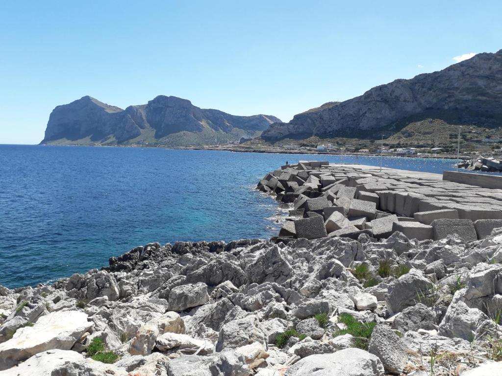 Zdjęcie z galerii obiektu CASA ISOLA w mieście Isola delle Femmine