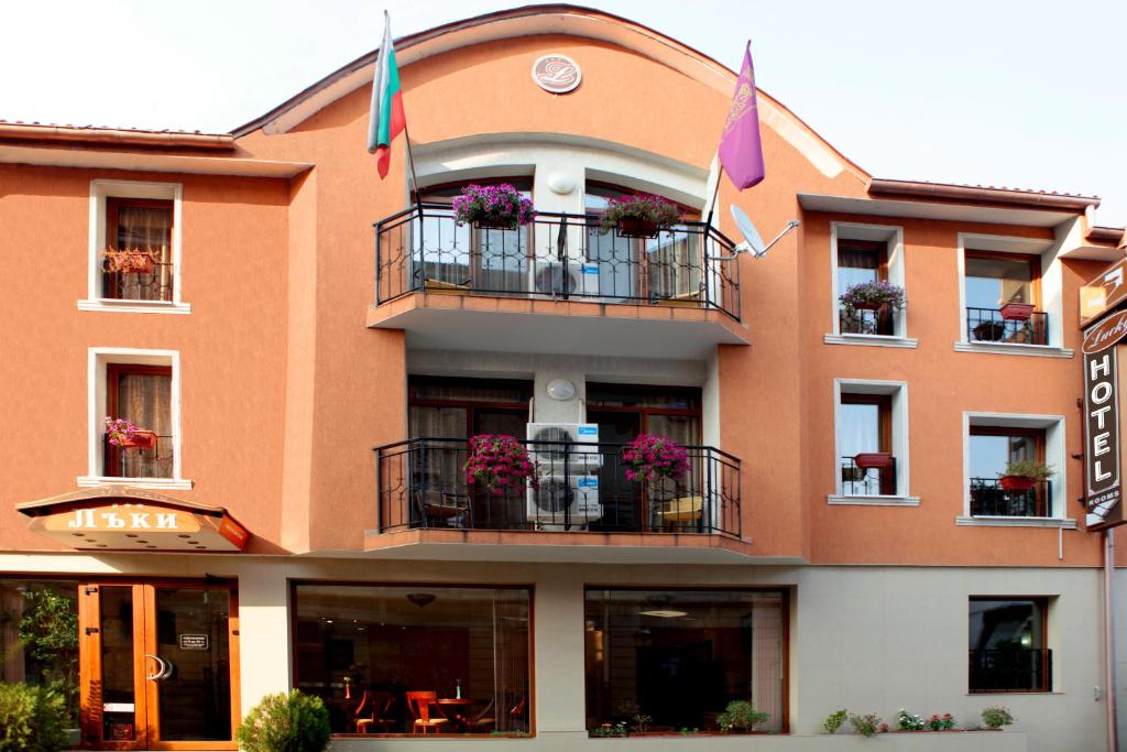 Hosté ubytování Lucky Hotel