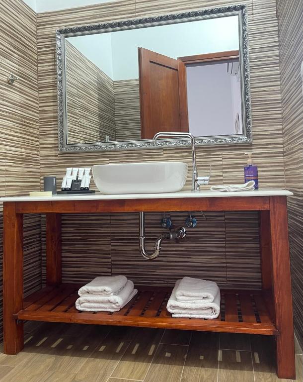 Aphaias Apartments - 16