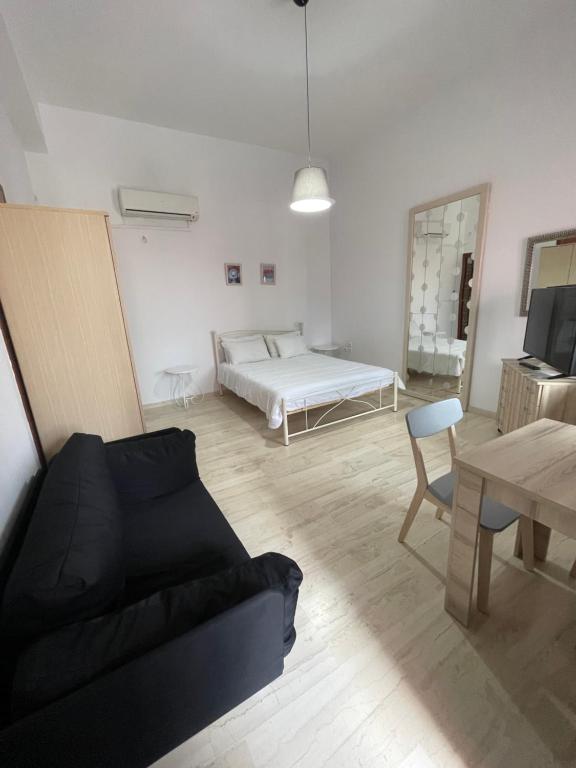 Aphaias Apartments - 15