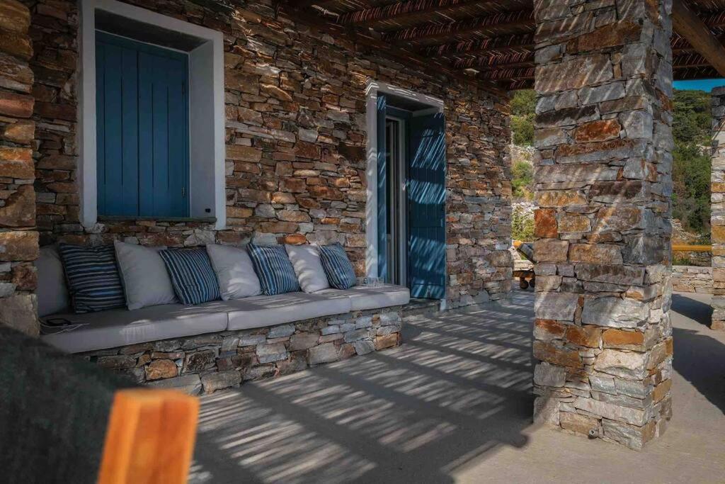 Posezení v ubytování Blue Calm Luxury Villa in Sifnos