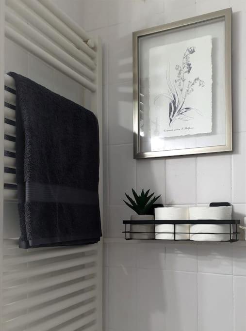 TV a/nebo společenská místnost v ubytování somriu Apartament Fenals Platja