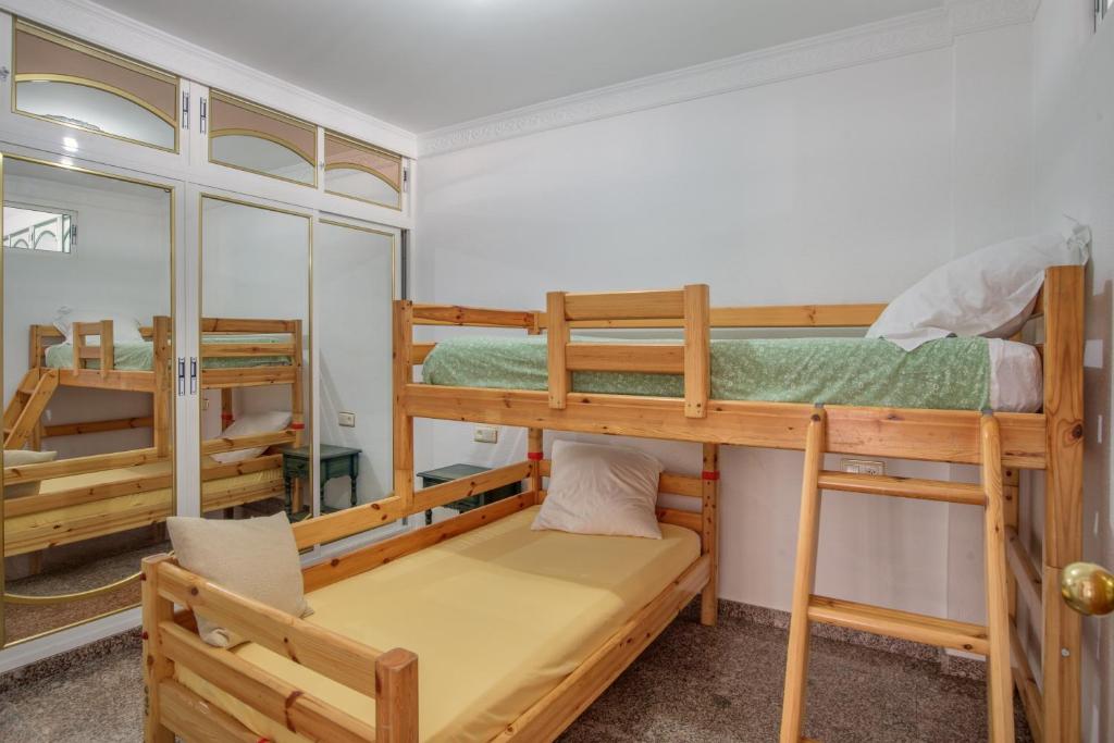 Zdjęcie z galerii obiektu Comfortable Apartment in Mijas with Pool and Garden, 68 m² w mieście Mijas