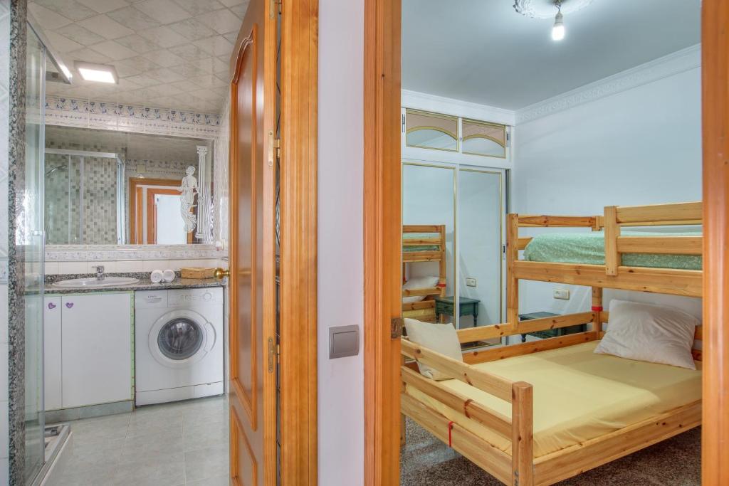 Zdjęcie z galerii obiektu Comfortable Apartment in Mijas with Pool and Garden, 68 m² w mieście Mijas