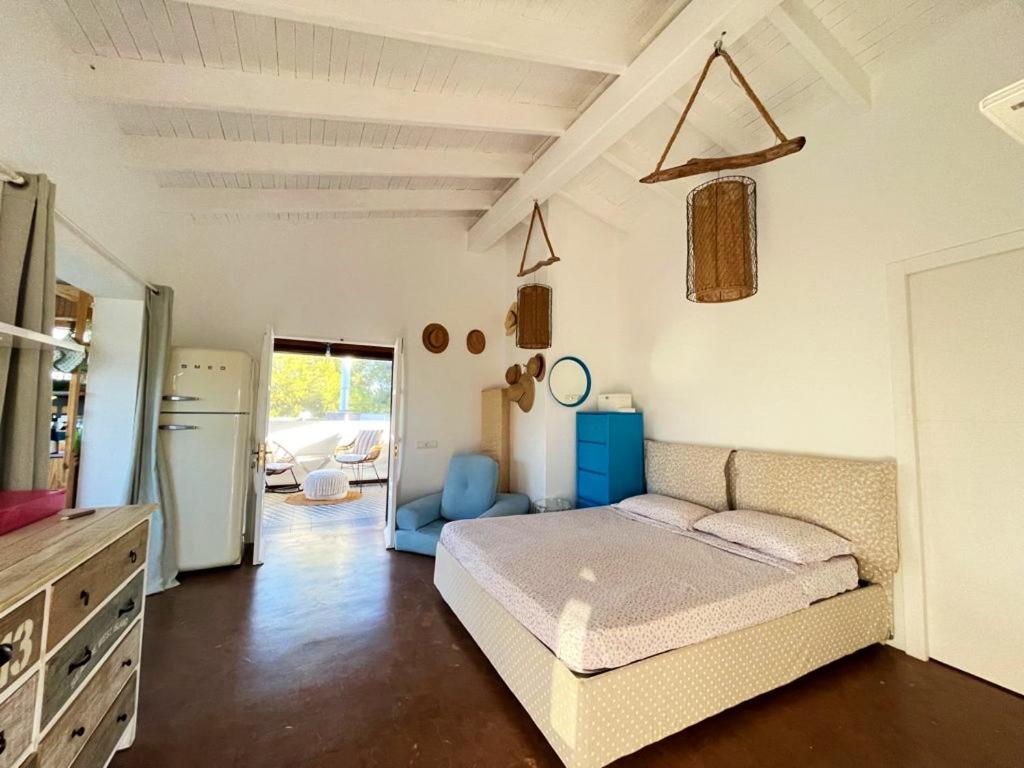 Krevet ili kreveti u jedinici u objektu One bedroom appartement with terrace and wifi at Sant Francesc Xavier 3 km away from the beach