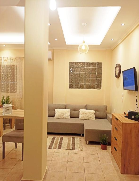 TV a/nebo společenská místnost v ubytování Elmar Apartment