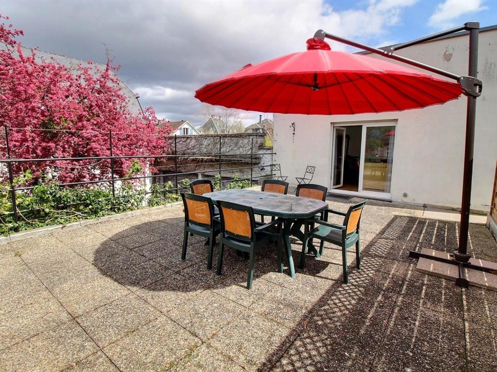 Appartement spacieux à Colmar avec terrasse, garage privatif, proche centre et gare – photo 11